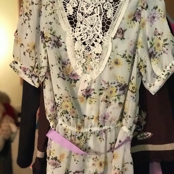 Shirt - Picture 2 of 2